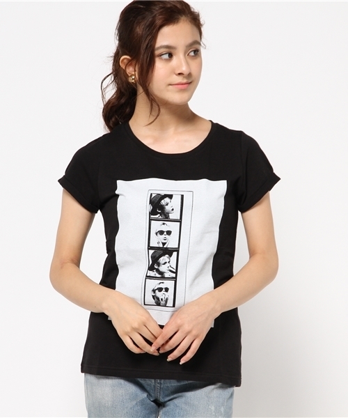 AZUL by moussy（アズールバイマウジー）の「30/-CR天竺パネルフォトT（Tシャツ/カットソー・レディース・ブラック/オフホワイト/トップグレー・LARGE/SMALL/X-LARGE/MEDIUM）」の14枚目の写真