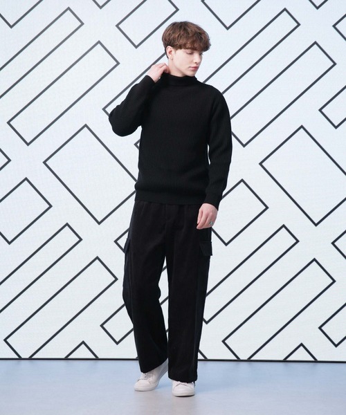 Apo(s)ture(アポスチャー)の「LUCAS-002/6wコーデュロイカーゴパンツ(カーゴパンツ・メンズ・ブラック/ブラウン/グリーン/ベージュ・XS/S/M/L/XL)」の5枚目の写真