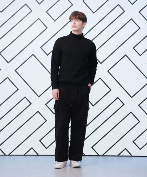 Apo(s)ture(アポスチャー)の「LUCAS-002/6wコーデュロイカーゴパンツ(カーゴパンツ・メンズ・ブラック/ブラウン/グリーン/ベージュ・XS/S/M/L/XL)」の6枚目の写真