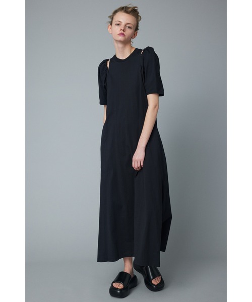 HeRIN.CYE（ヘリンドットサイ）の「Slit shoulder dress　スリットショルダードレス（ワンピース・レディース・ブラック/オレンジ/オフホワイト・FREE）」の3枚目の写真