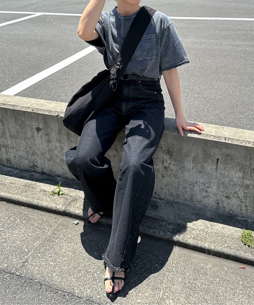 feepur(フェピュール)の「カーブデニム(デニムパンツ・レディース・ブラック/ブルー/グレー・SMALL/MEDIUM)」の22枚目の写真