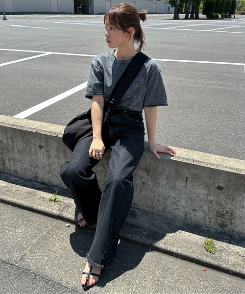 feepur(フェピュール)の「カーブデニム(デニムパンツ・レディース・ブラック/ブルー/グレー・SMALL/MEDIUM)」の21枚目の写真