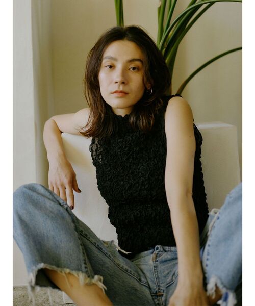 Ungrid（アングリッド）の「ジャガードノースリブラウス（シャツ/ブラウス・レディース・ブラック/アイボリー・FREE）」の3枚目の写真