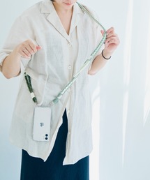 macaroni edge(マカロニエッジ)の〈macaroni edge/マカロニエッジ〉ソロモン編み 3WAYスマホショルダー ストラップ(長さ調節可)(スマホグッズ)