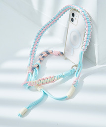 macaroni edge（マカロニエッジ）の「〈macaroni edge/マカロニエッジ〉ソロモン編み 3WAYスマホショルダー ストラップ（長さ調節可）（スマホグッズ）」