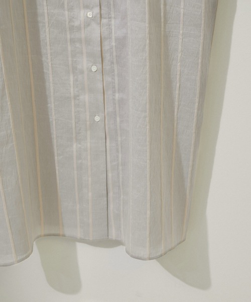 SALON adam et rope'（サロン アダム エ ロペ）の「ACAR麻混カフタンシャツワンピース　無地/ストライプ【洗える】（ワンピース・レディース・サックスブルー/ブラック・FREE）」の6枚目の写真