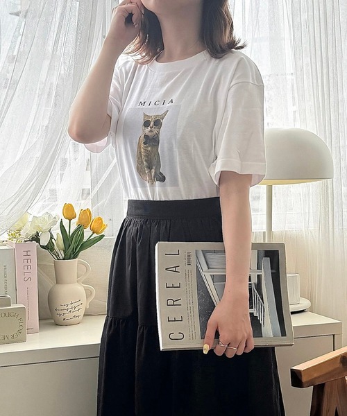 cuorequal(クオレコール)の「CATプリント半袖Tシャツ(Tシャツ/カットソー・レディース・ホワイト・LARGE/MEDIUM)」の3枚目の写真