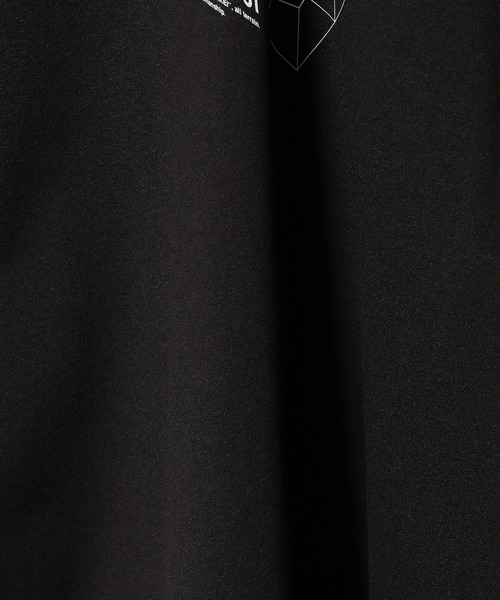 DESCENTE(デサント)の「DESCENTE/デサント H/S GRAPHIC T-SHIRT Tシャツ(Tシャツ/カットソー・メンズ・ホワイト/イエロー/ブラック・O/M/L)」の10枚目の写真