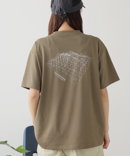 DESCENTE(デサント)の「DESCENTE/デサント H/S GRAPHIC T-SHIRT Tシャツ(Tシャツ/カットソー・メンズ・ホワイト/イエロー/ブラック・O/M/L)」の16枚目の写真