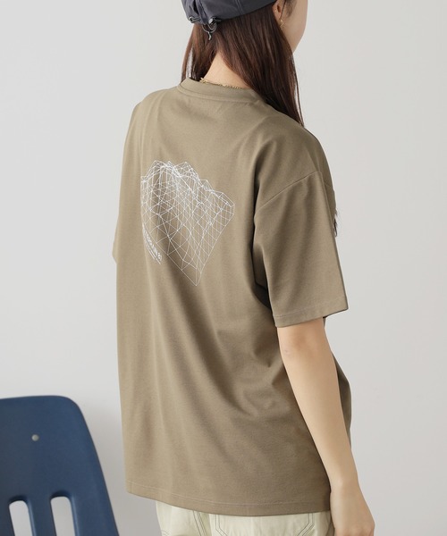 DESCENTE(デサント)の「DESCENTE/デサント H/S GRAPHIC T-SHIRT Tシャツ(Tシャツ/カットソー・メンズ・ホワイト/イエロー/ブラック・O/M/L)」の17枚目の写真