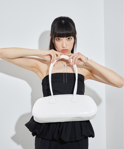 Shelly island（シェリーアイランド）の「プアッファーボストンバッグ（ボストンバッグ・レディース・ホワイト/ブラック/ブルー・FREE）」の9枚目の写真