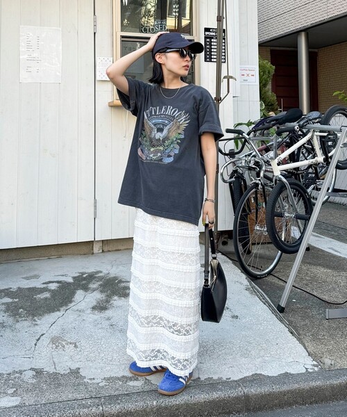 fredy emue(フレディエミュ)の「カットレースナロースカート(スカート・レディース・ライトグレー/オフホワイト/ブラック・38)」の4枚目の写真