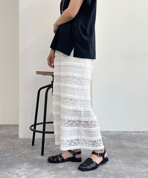 fredy emue(フレディエミュ)の「カットレースナロースカート(スカート・レディース・ライトグレー/オフホワイト/ブラック・38)」の15枚目の写真