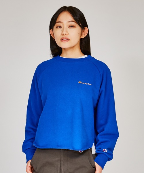 Champion(チャンピオン)の「【Champion/チャンピオン】レディース クルーネックスウェットシャツ(スウェット・レディース・オフホワイト/ブラック系その他/ヘザーグレー/ブルー/ベージュ/ダークグリーン系・LARGE/MEDIUM)」の6枚目の写真