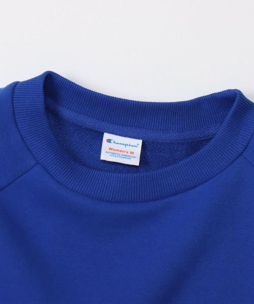 Champion(チャンピオン)の「【Champion/チャンピオン】レディース クルーネックスウェットシャツ(スウェット・レディース・オフホワイト/ブラック系その他/ヘザーグレー/ブルー/ベージュ/ダークグリーン系・LARGE/MEDIUM)」の17枚目の写真