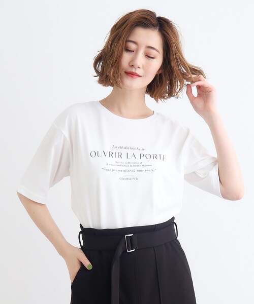 grove（グローブ）の「◆＜接触冷感・UVカット・ご自宅で洗える＞ロゴプリント5分袖Tシャツ（Tシャツ/カットソー・レディース・ブラウン系1/グレー系その他/オフホワイト/ベージュ・02/03/01/04/05）」の22枚目の写真