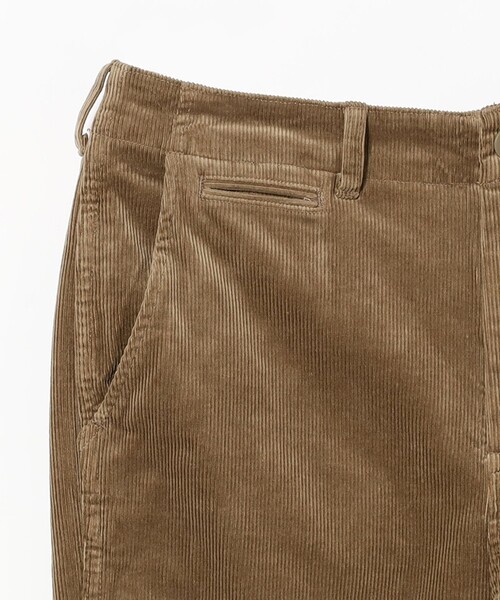 BEAMS（ビームス）の「コーデュロイ ストレッチテーパード パンツ（その他パンツ・メンズ・ベージュ/チャコールグレー/ブラック/オリーブ・SMALL/MEDIUM/LARGE/X-LARGE）」の21枚目の写真