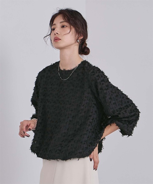 UR'S(ユアーズ)の「ジャガードバルーンブラウス(シャツ/ブラウス・レディース・アイボリー/ブラック・L/M/S)」の22枚目の写真