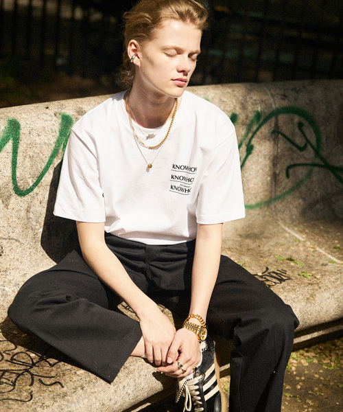 ADAM ET ROPE'(アダムエロペ)の「【KNOWHOW jewelry for ADAM ET ROPE'】別注LOGOTシャツ(Tシャツ/カットソー・レディース・ブラック/ホワイト・FREE)」の8枚目の写真