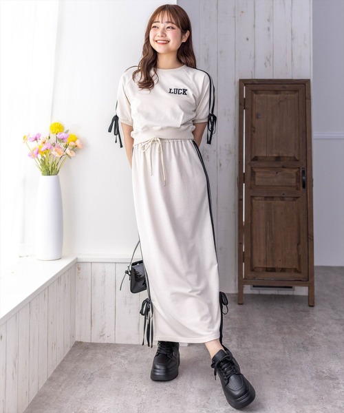 clear（クリア）の「ラインリボンロゴスウェット[セットアップ可能 大人 カジュアル]≪再入荷≫（スウェット・レディース・グレー/ブラック/アイボリー・F）」の7枚目の写真