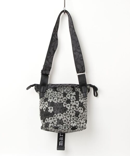 marimekko(マリメッコ)の「Unikko / Carry All Unikko shoulder bag(ショルダーバッグ・レディース・ライトグレー・FREE)」の5枚目の写真