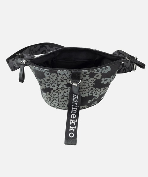 marimekko(マリメッコ)の「Unikko / Carry All Unikko shoulder bag(ショルダーバッグ・レディース・ライトグレー・FREE)」の6枚目の写真
