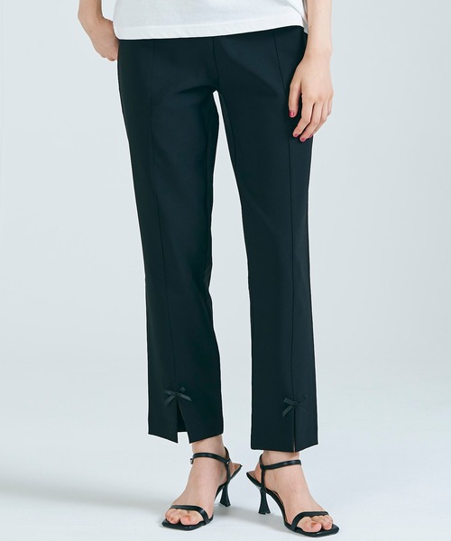 coca（coca）（コカ）の「裾スリットリボン ストレッチテーパードパンツ（その他パンツ・レディース・ブラック/チャコール・S/M/L）」の2枚目の写真