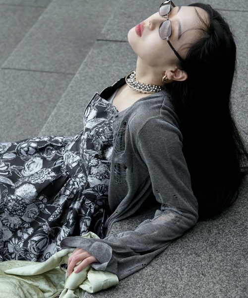 Ezick（エジック）の「2way damageニットカーディガン（カーディガン/ボレロ・レディース・ブラック/グレー/レッド・FREE）」の7枚目の写真