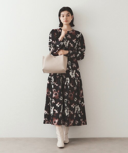 OPAQUE.CLIP（オペークドットクリップ）の「◆【2WAY/通勤対応】3層ミドルトートバッグ（トートバッグ・レディース・チャコールグレー/ブラック/ベージュ/シルバー・00）」の10枚目の写真