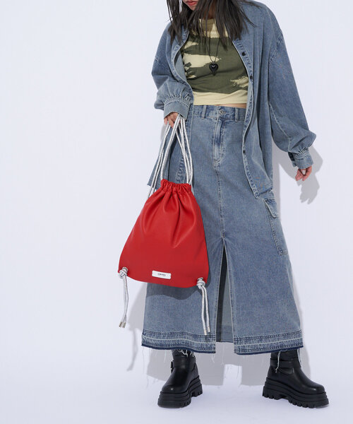 GRAIN（グレイン）の「【GRAIN/グレイン】バイカラーナップサック（バックパック/リュック・レディース・ブラック/シルバー/ブルー/ブラウン/ブロンズ/レッド・FREE）」の10枚目の写真