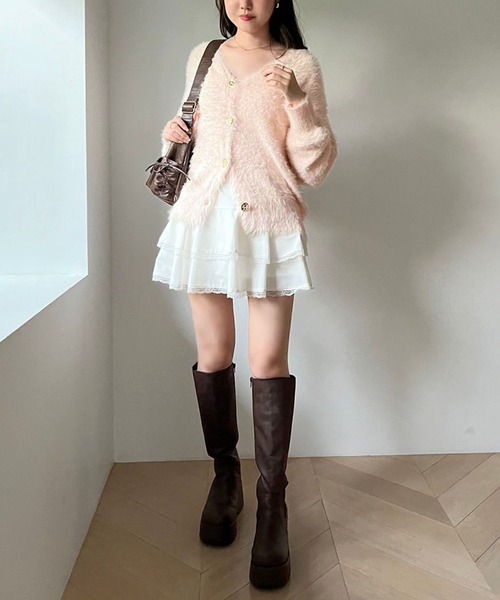 one after another NICE CLAUP（ワンアフターアナザーナイスクラップ）の「ゴールドボタンフェザーロングカーディガン（カーディガン/ボレロ・レディース・アイボリー/ベビーピンク/ブラウン/モカ・FREE）」の22枚目の写真