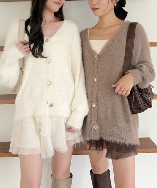 one after another NICE CLAUP（ワンアフターアナザーナイスクラップ）の「ゴールドボタンフェザーロングカーディガン（カーディガン/ボレロ・レディース・アイボリー/ベビーピンク/ブラウン/モカ・FREE）」の14枚目の写真