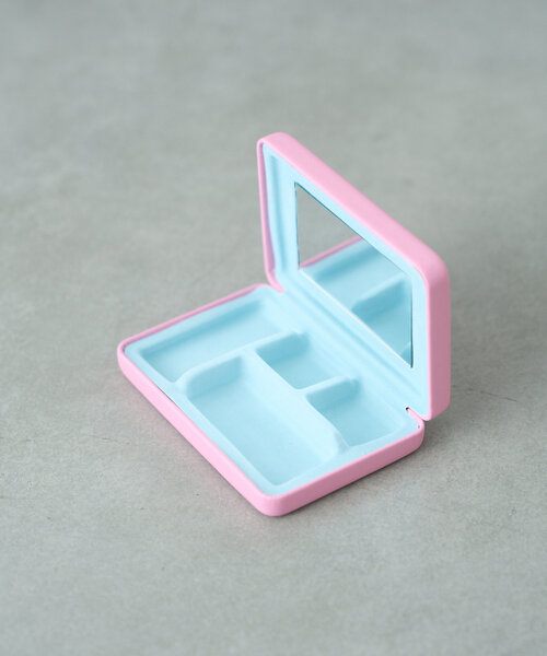 BIRTHDAY BAR(バースデイバー)の「balletcore small case アクセサリーケース(ポーチ・レディース・ブルー系その他/シルバー/ピンク・0)」の16枚目の写真