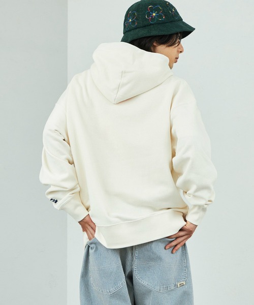 Lee(リー)の「Lee/リー Lee月桂樹刺繍ロゴ スウェットフーディー(パーカー・メンズ・ホワイト/ブラック/グレー・SMALL/MEDIUM/LARGE/X-LARGE)」の18枚目の写真