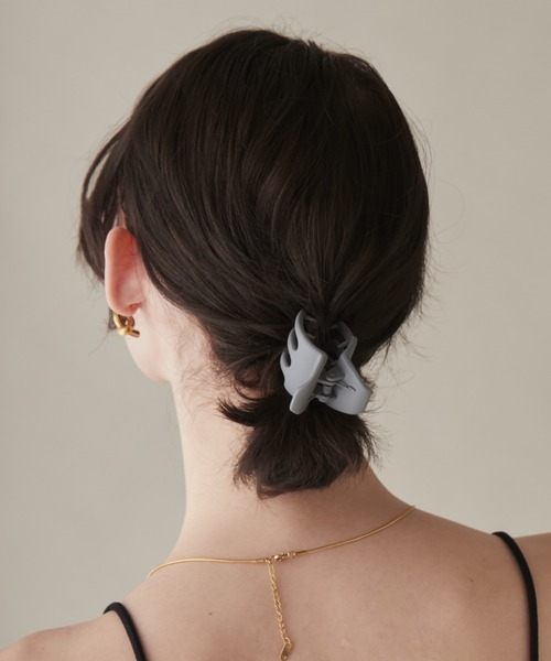 ciite'（シーテ）の「マットヘアクリップ（バレッタ/ヘアクリップ・レディース・グリーン/グレー/パープル/ピンク/ブラウン/ブラック/ブルー/ベージュ・FREE）」の3枚目の写真