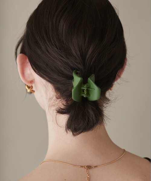ciite'（シーテ）の「マットヘアクリップ（バレッタ/ヘアクリップ・レディース・グリーン/グレー/パープル/ピンク/ブラウン/ブラック/ブルー/ベージュ・FREE）」の18枚目の写真