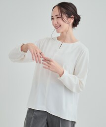 DRESKIP | 【通勤/セレモニー】華やかさをプラスする パール調キーネックブラウス(シャツ/ブラウス)