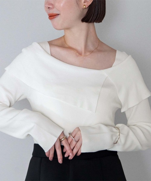 UR'S(ユアーズ)の「ケープデザインニット(ニット/セーター・レディース・ライトパープル/ネイビー/ホワイト/ブラック/ピンクベージュ・S/M/L)」の2枚目の写真