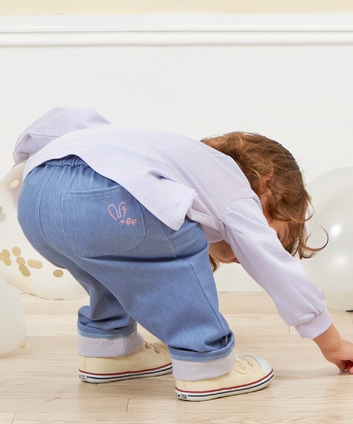 KP（ケーピー）の「【WEＢ限定】裾リボンデニム風パンツ(80～140)（デニムパンツ・キッズ・ブルー/ダークネイビー・100cm/90cm/80ｃｍ/140cm/130cm/120cm/110cm）」の10枚目の写真