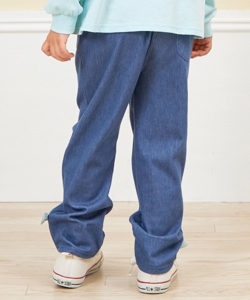 KP（ケーピー）の「【WEＢ限定】裾リボンデニム風パンツ(80～140)（デニムパンツ・キッズ・ブルー/ダークネイビー・100cm/90cm/80ｃｍ/140cm/130cm/120cm/110cm）」の20枚目の写真