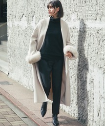 フォックスファー付きロング丈ウールコート