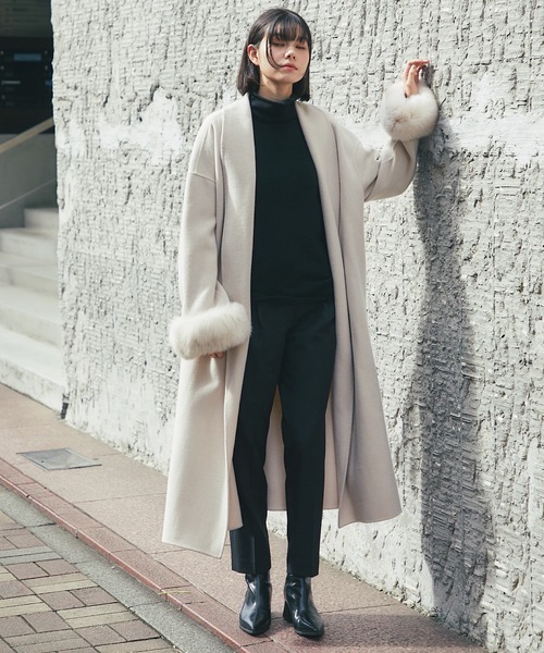 フォックスファー付きロング丈ウールコート（チェスターコート