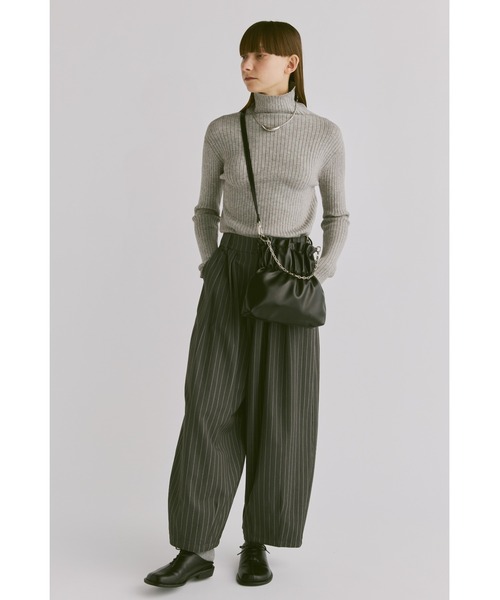 un/neu(アンノイ)の「ギャザー巾着ミニショルダー / 2WAYバッグ(ショルダーバッグ・レディース・ブラック/イエロー/ブラウン・FREE)」の15枚目の写真