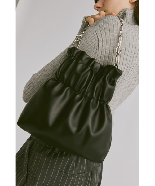 un/neu(アンノイ)の「ギャザー巾着ミニショルダー / 2WAYバッグ(ショルダーバッグ・レディース・ブラック/イエロー/ブラウン・FREE)」の6枚目の写真