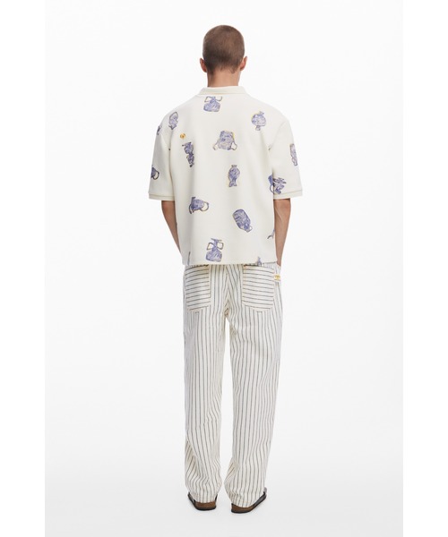 Desigual(デシグアル)の「LILISピンストライプストレートパンツ(スラックス・メンズ・ホワイト・XS/S/M/L/XL/XXL)」の4枚目の写真