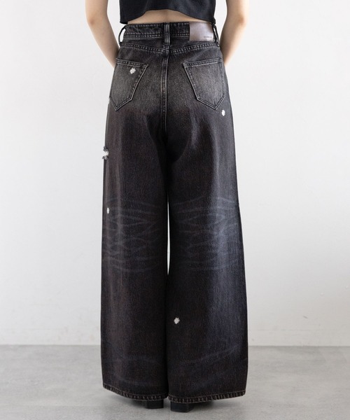 RAGEBLUE（レイジブルー）の「＜セットアップ対応＞3size展開/フラワー刺繍ダメージワイドデニム（デニムパンツ・レディース・ブラック/ブルー/ホワイト/ブラック系8/ライトブルー/ブラック系1/ネイビー/その他19/ブルー系その他・SMALL/MEDIUM/LARGE）」の17枚目の写真