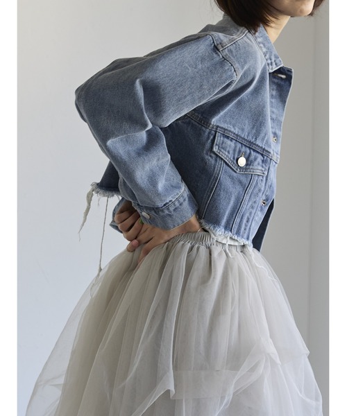SOTT(ソット)の「Denim Cropped Jacket デニムクロップドジャケット(デニムジャケット・レディース・ケミカルウォッシュ/ブルー・FREE)」の21枚目の写真