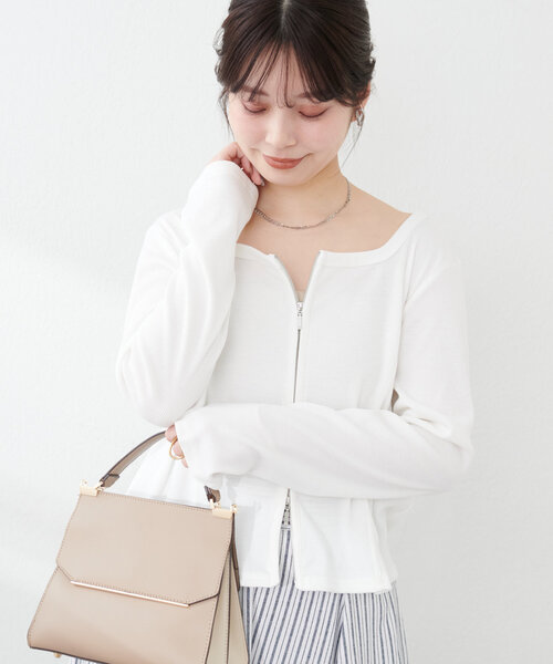 natural couture（ナチュラルクチュール）の「【WEB限定】ファスナーあきカットカーディガン（カーディガン/ボレロ・レディース・グレー/オフホワイト/その他1/ブラック・FREE）」の7枚目の写真