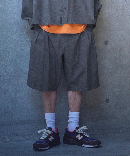 ADAM PATEK（アダムパテック）の「ADAMPATEK/uneven dyeing short pants/ムラ染めプリントワイドショートパンツ（その他パンツ・メンズ・ホワイト/ブラック/グレー・2/1）」の3枚目の写真