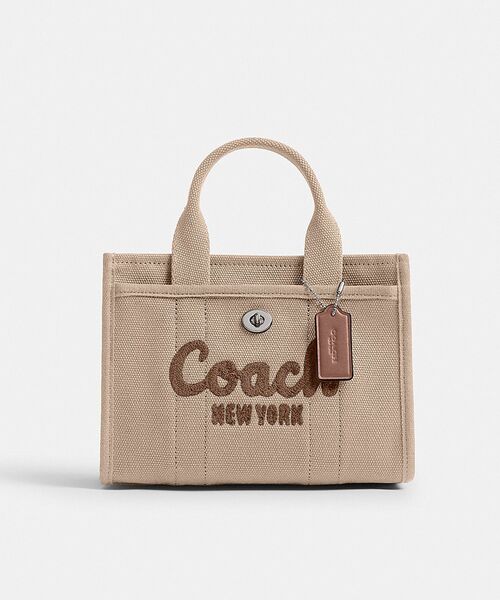 COACH（コーチ）の「カーゴ トート バッグ 20（ショルダーバッグ・レディース・ベージュ系その他・ONE）」の4枚目の写真
